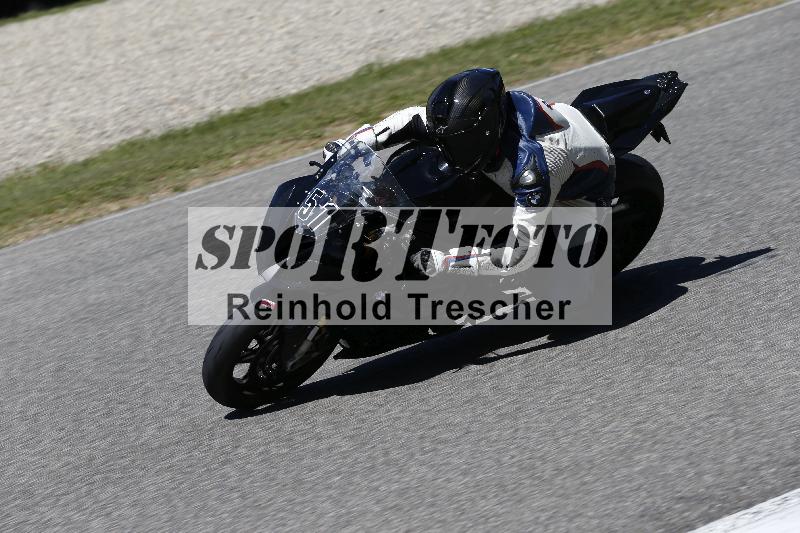 /15 22.05.2026  Plüss Moto Sport  Discover the Bike ADR /Gruppe rot - Race 3/51